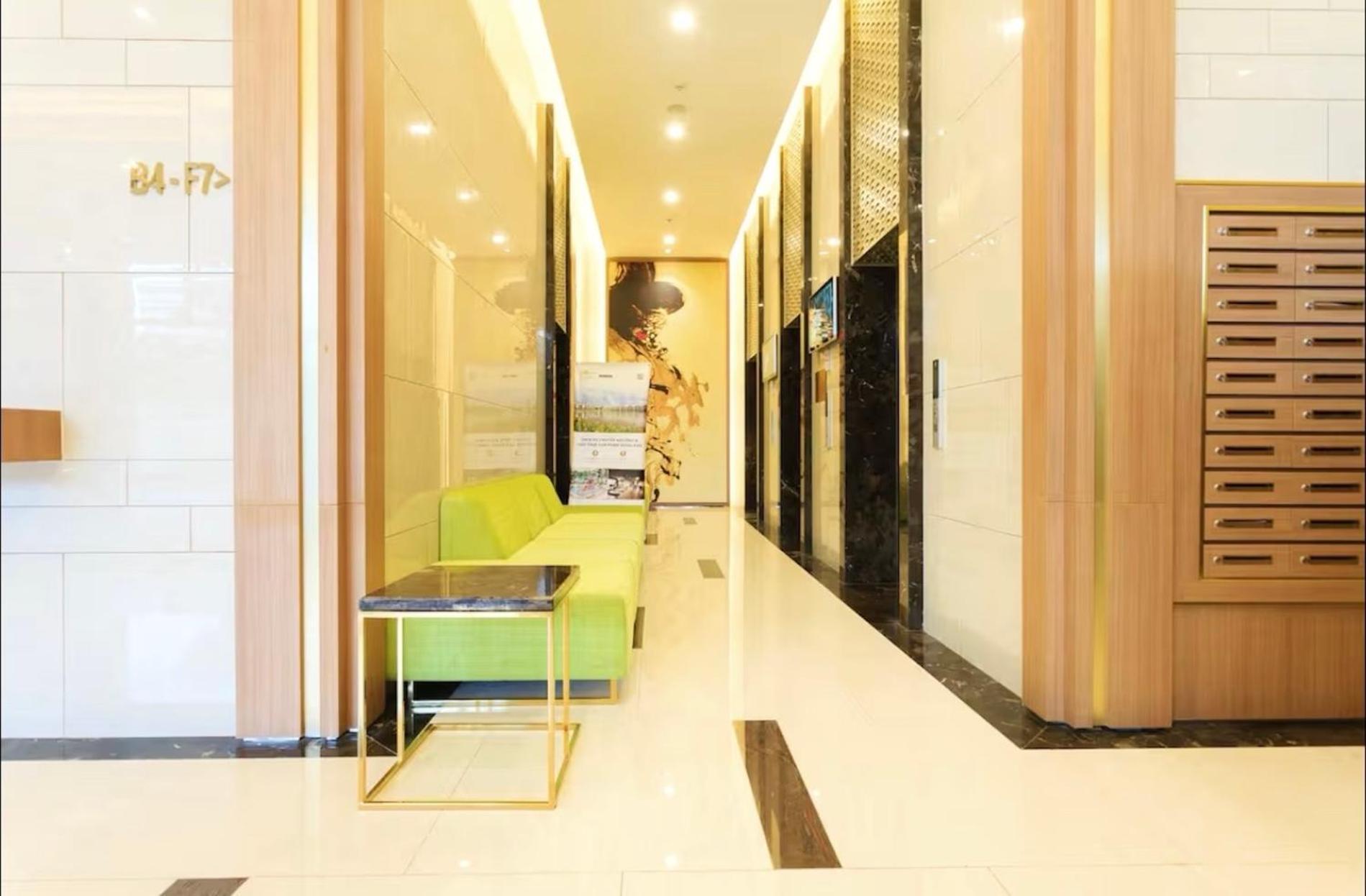 Zo Apartment Rivergate Center 胡志明市 外观 照片